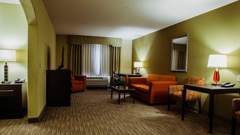Holiday Inn Express Hotel & Suites Waller By Ihg Exterior photo
