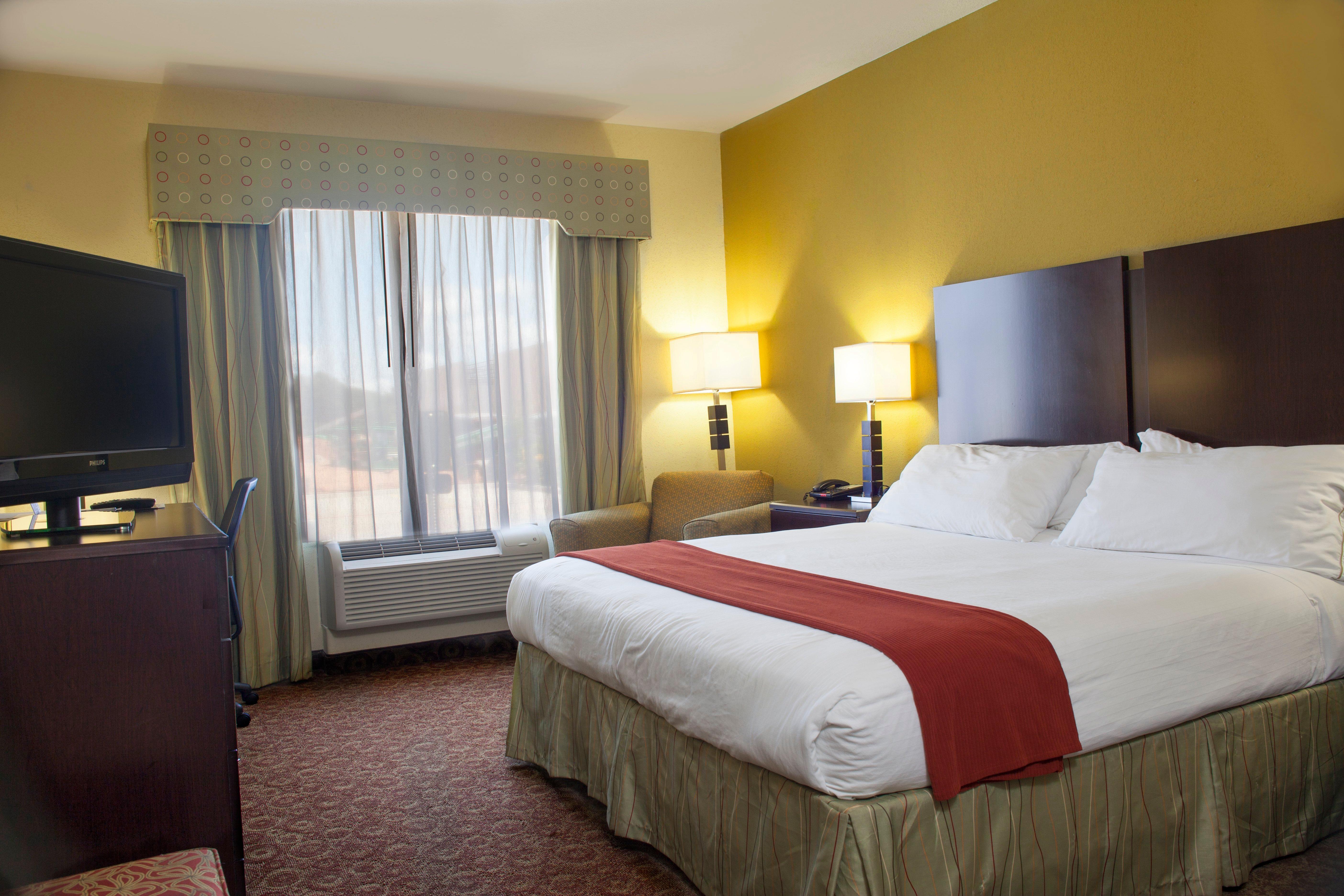 Holiday Inn Express Hotel & Suites Waller By Ihg Exterior photo