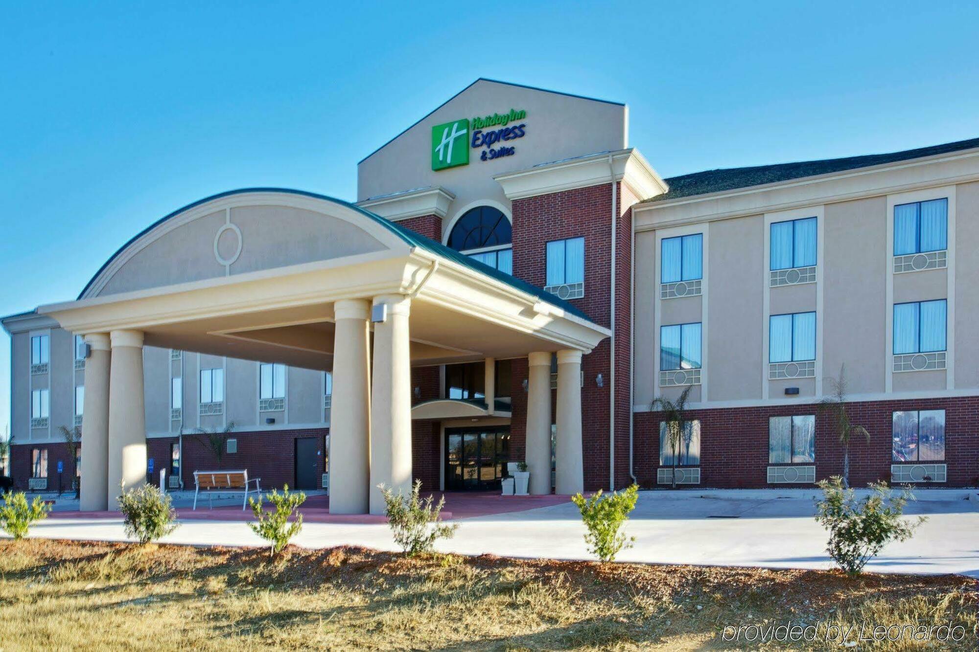 Holiday Inn Express Hotel & Suites Waller By Ihg Exterior photo